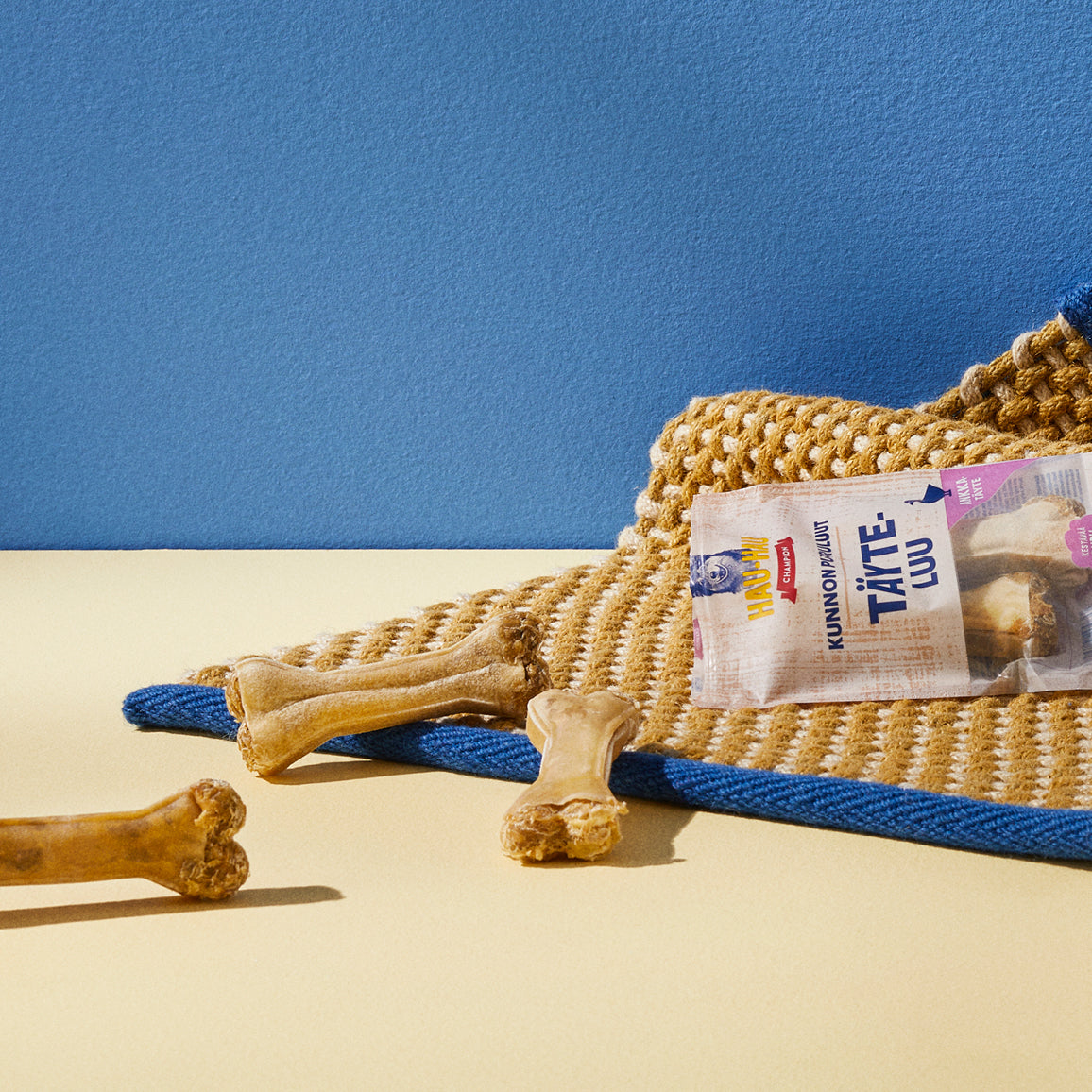 Hau-Hau Champion Kunnon puruluut Täyteluu ankka 17 cm koiran puruluu pakkauskuva